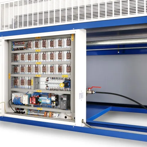 世界で最も売れているデスクトップ型高機能小型真空成型機formech1500基板部分