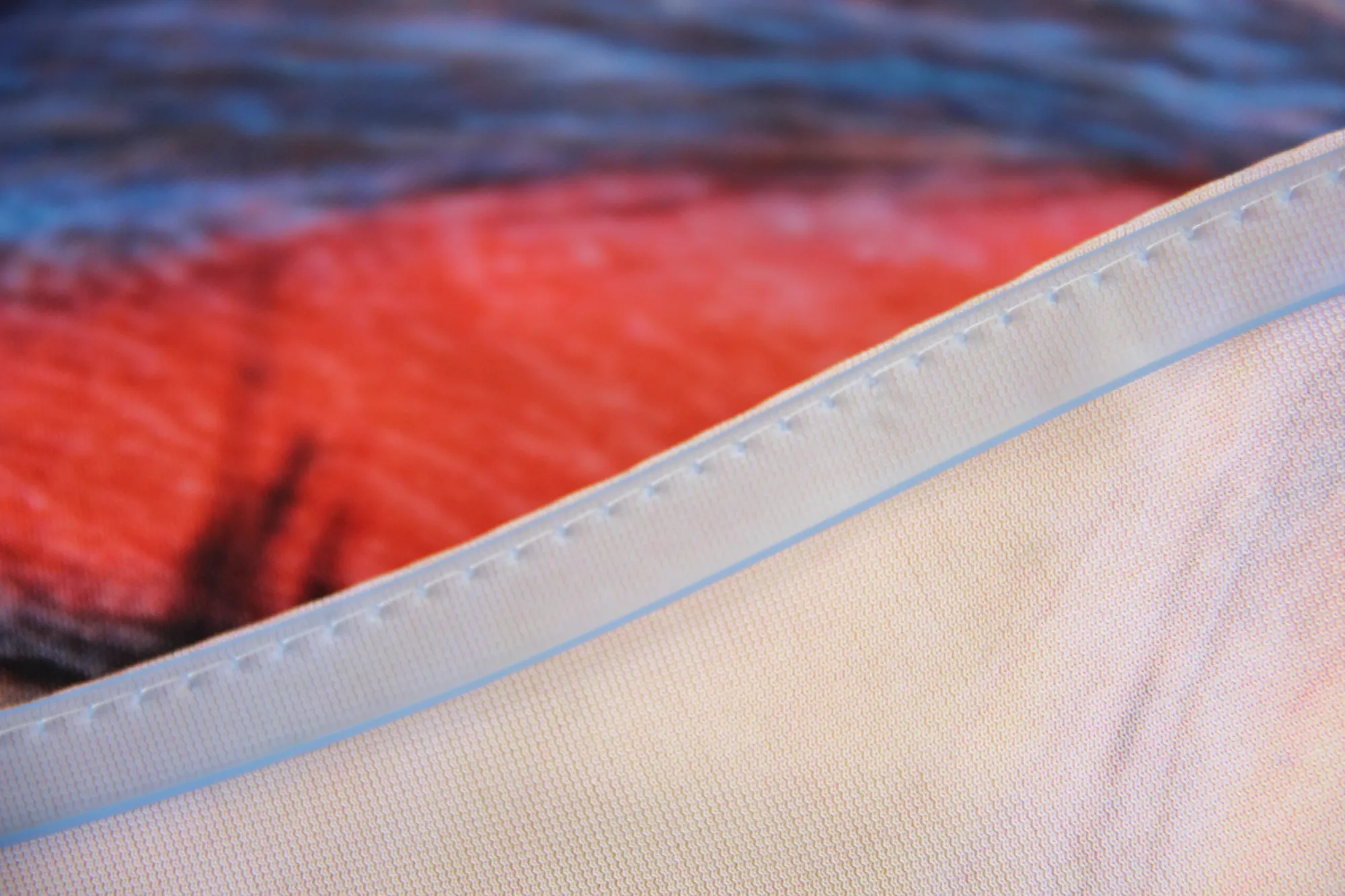 Matic Cronos Sewing System 加工後のテキスタイル