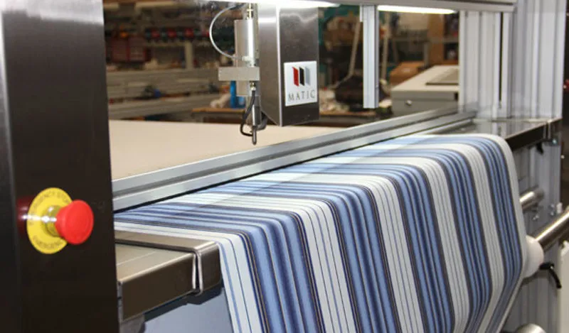 オーニング専用カッティングマシンのMatic m2