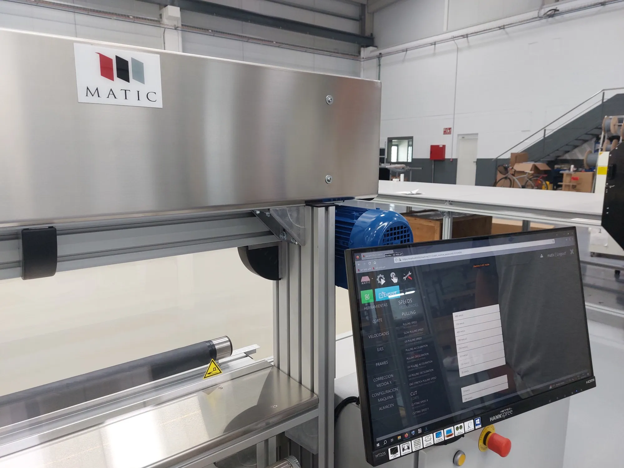 Matic M21加工はコンピュータで制御