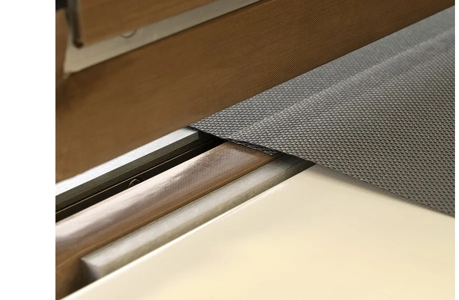 Matic Perseo ウェルダー加工中のテキスタイル