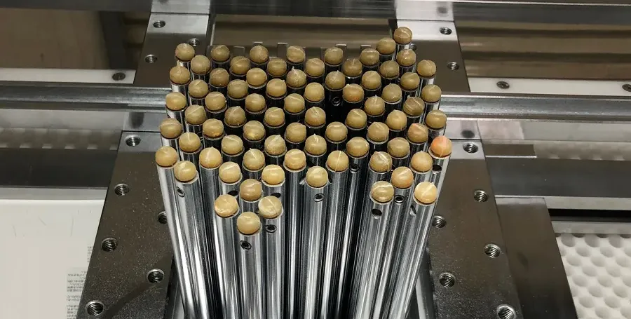 MBMピン部分 形状に合わせてピンをアレンジ