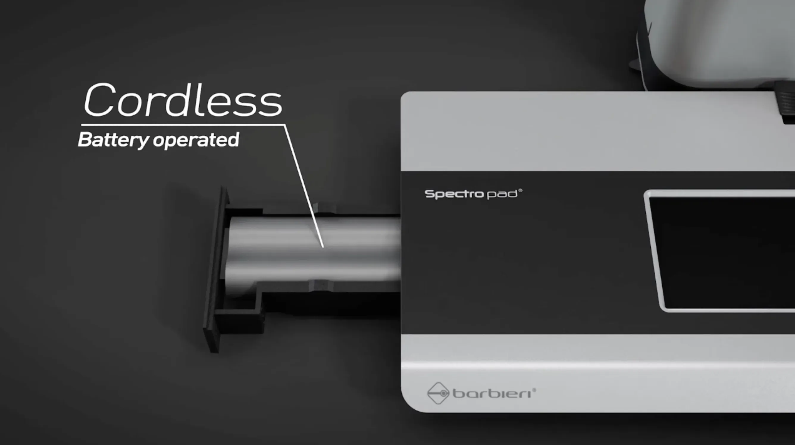 長時間駆動のバッテリーが搭載