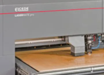 日本製図器工業が販売するフラットベッド抜型用レーザーカッティングシステム ELCEDE LASERMATE pro