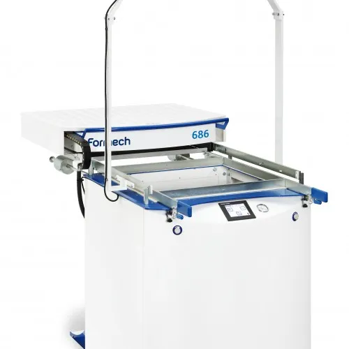 世界で最も売れているデスクトップ型高機能小型真空成型機formech686本体写真