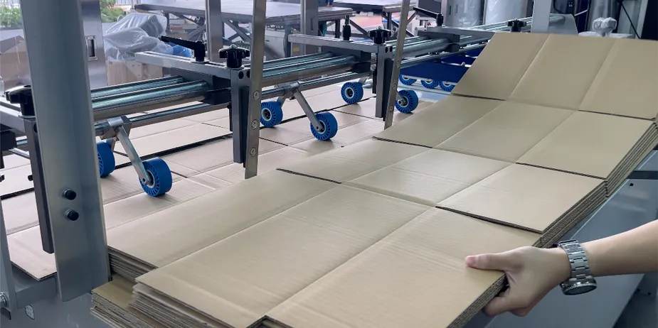 曲線加工が可能なバイブレーションナイフ機能