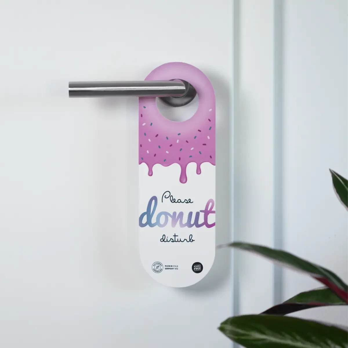 KROMAディスプレイボード ドアの取手にかける「起こさないでください」のパネル