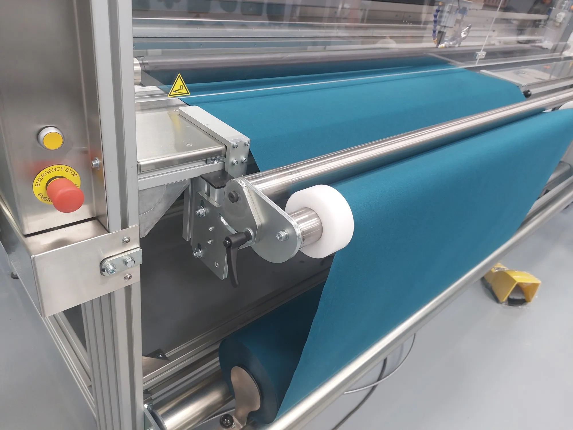 Matic M21 M2部分を利用してテキスタイルをカッティング